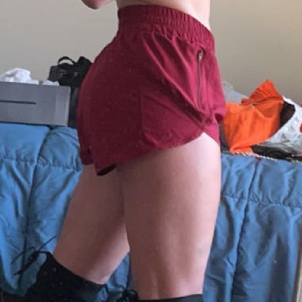 Red running shorts with pocket